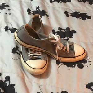 Gently used converse